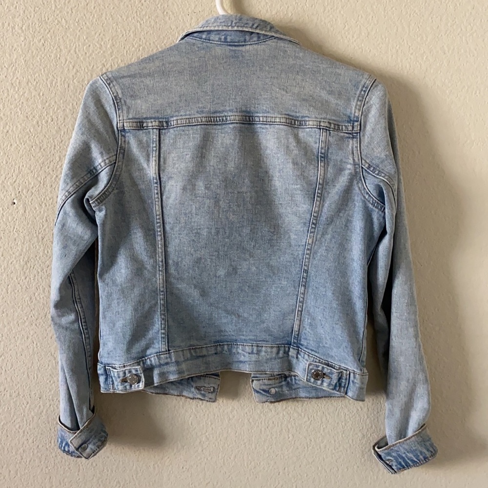 Jean jacket - Picture 2 of 5